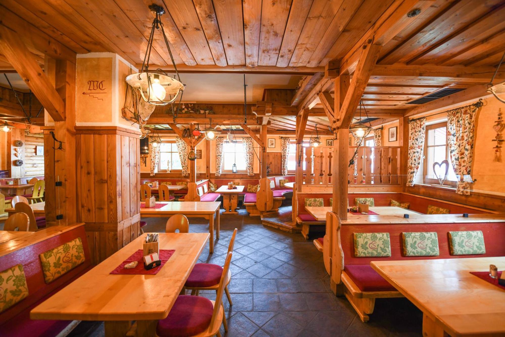 Sauschneideralm Hotel Faningberg Eksteriør billede